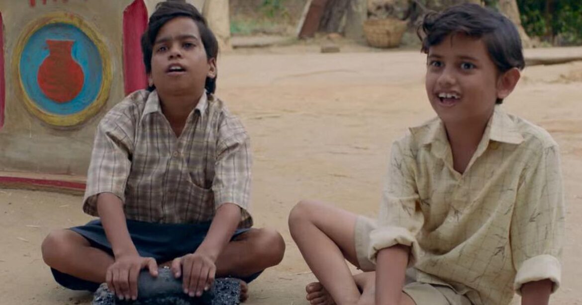 Bhagwan Bharose – Movie Review